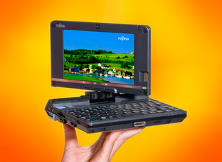 Illustration for article titled Fujitsu Introduces Lifebook P1630 and U820 Tablets For Small People, Very Small People